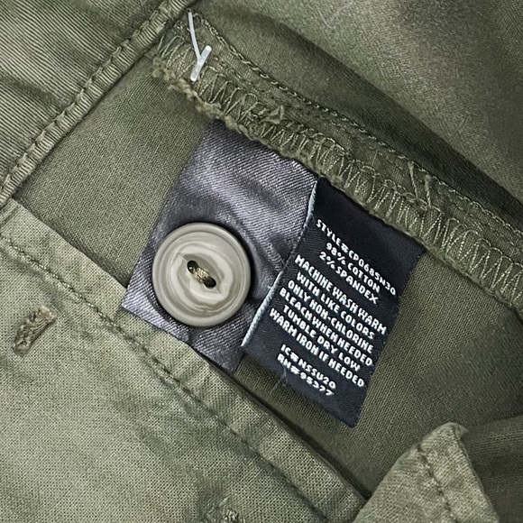 NWT Sanctuary Standard Surplus Wide Leg Raw Hem Pants in Green - Picture 10 of 10